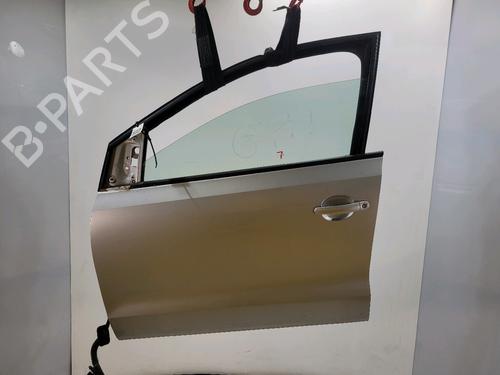Używane Drzwi przednie lewe VW POLO V (6R1, 6C1) 1.2 TDI (75 hp) 30895785
