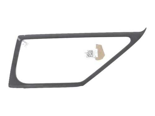 Used Front right quarter glass Front right quarter glass 39194216 39194216