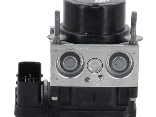 Used ABS pump TOYOTA YARIS (_P13_) 1.3 (NSP130_, NSP130) (99 hp) 29931444
