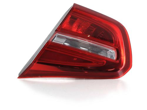 Used Right tailgate light MERCEDES-BENZ GLA-CLASS (X156) GLA 220 CDI (156.903) (170 hp) 31662252