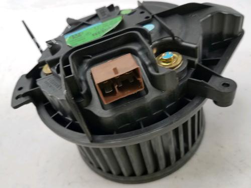 Heater blower motor AUDI A4 B6 (8E2) 3.0 quattro | BP13893870M62 