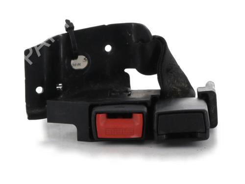 Used Seat buckle RENAULT CLIO III (BR0/1, CR0/1) 1.5 dCi (C/BR0G, C/BR1G) (68 hp) 30118897