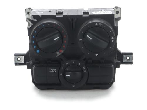 Commande Chauffage MERCEDES-BENZ VITO / MIXTO Van (W639) 109 CDI (639.601, 639.603, 639.605) (88 hp) 31913087
