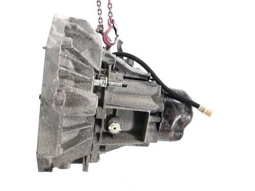 Gearkasse RENAULT CLIO III (BR0/1, CR0/1) 1.5 dCi (88 hp) 31303828