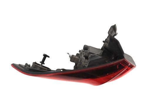 Venstre baglygte Venstre baglygte RENAULT CLIO IV Grandtour (KH_) 0.9 TCe 90 (90 hp) 34205019 34205019