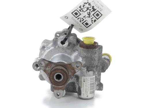 Used Steering pump Steering pump RENAULT TRAFIC II Bus (JL) [2001-2026] 24326619 24326619