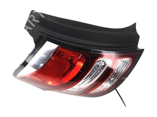 Used Left taillight CITROËN C3 II (SC_) 1.2 VTi 82 (82 hp) 30584247