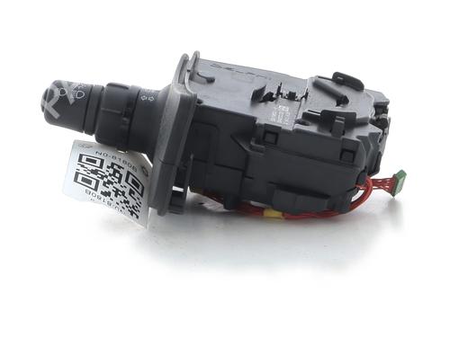 switch-renault-clio-iii-br01-cr01-2005-2006-2007-2008-2009-2010-2011-2012-2013-2014-31699230 main image