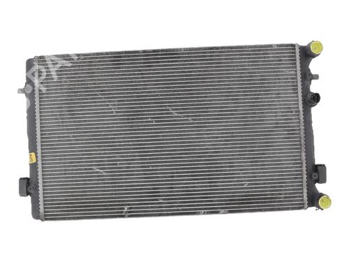 Used Water radiator Water radiator 37016861 37016861