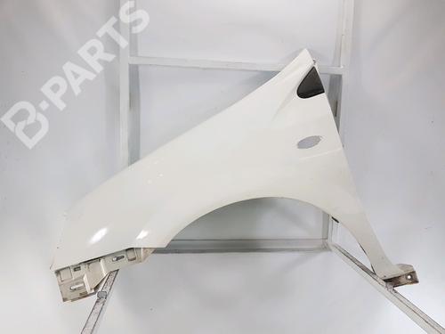 Used Left front fenders NISSAN ALMERA TINO (V10) 2.2 dCi (115 hp) 10697501