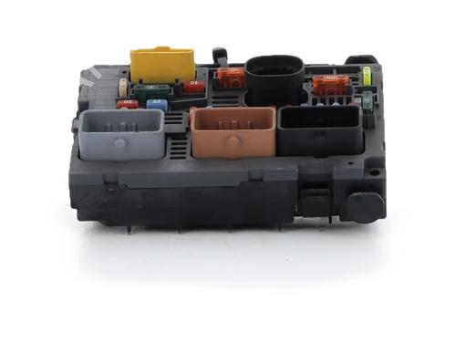 fuse-box-peugeot-partner-tepee-2008-40171936 main image