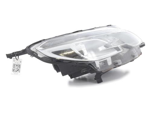 Right headlight PEUGEOT 2008 I (CU_) 1.2 THP 110 / PureTech 110 | BP32654684C29