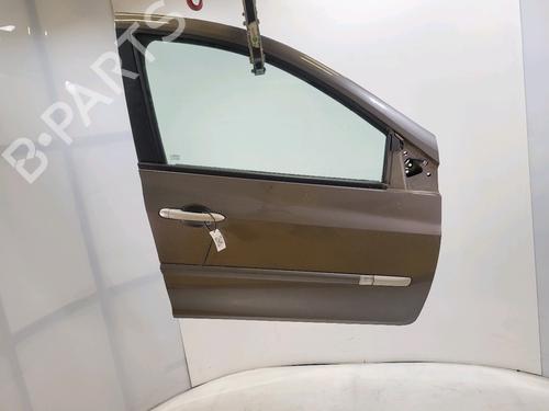 Used Right front door RENAULT CLIO III (BR0/1, CR0/1) 1.2 16V (BR02, BR0J, BR11, CR02, CR0J, CR11) (75 hp) 29444036