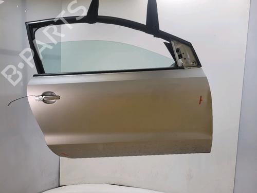 Used Right front door Right front door 38552818 38552818