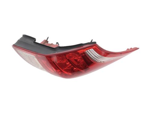 right-taillight-toyota-rav-4-iii-_a3_-2005-2006-2007-2008-2009-2010-2011-2012-2013-2014-32278590 main image