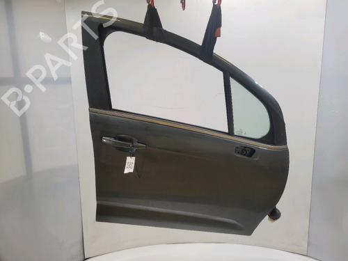 Used Right front door Right front door CITROËN C3 II (SC_) 1.2 VTi 82 (82 hp) 40488185 40488185