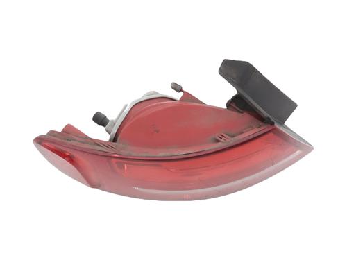 left-taillight-audi-a4-b8-avant-8k5-2007-2008-2009-2010-2011-2012-2013-2014-2015-2016-2017-32717314 main image