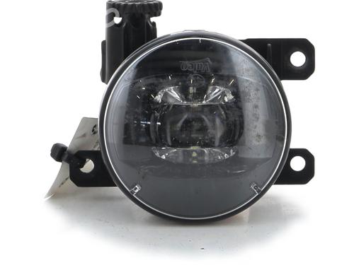Used Left front fog light PEUGEOT 3008 II SUV (MC_, MR_, MJ_, M4_) 2.0 BlueHDi 180 (177 hp) 29416820