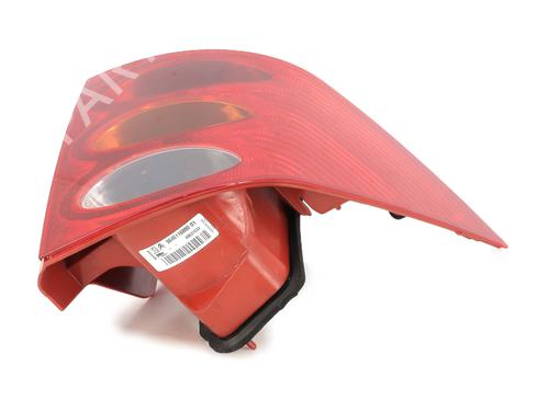Used Right taillight PEUGEOT 1007 (KM_) 1.6 16V (109 hp) 27374553