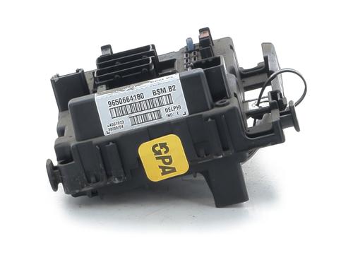 Used Fuse box Fuse box PEUGEOT 307 (3A/C) 2.0 HDi 90 (90 hp) 33280322 33280322