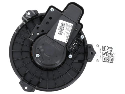 Used Heater blower motor TOYOTA AURIS (_E18_) 1.8 Hybrid (ZWE186_, ZWE186R) (136 hp) 28332863
