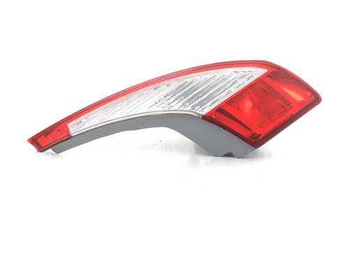 Feu de coffre gauche RENAULT MEGANE III Hatchback (BZ0/1_, B3_) 1.5 dCi (BZ09, BZ0D, BZ1W, BZ29, BZ14) (110 hp) 31937931