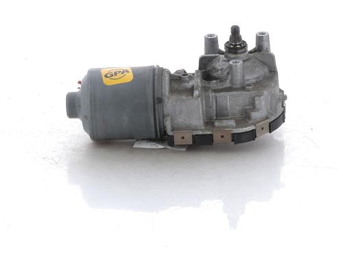 Essuie-glace moteur avant AUDI A3 Sportback (8VA, 8VF) 1.6 TDI (105 hp) 17314739