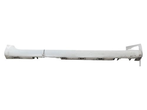 Used Right sideskirt Right sideskirt 39608481 39608481