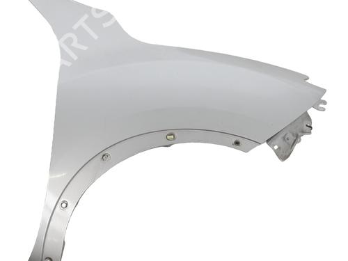 Used Right front fenders NISSAN JUKE (F15) 1.2 DIG-T (115 hp) 31142005