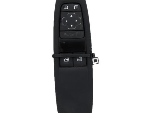 Used Left front window switch Left front window switch RENAULT MEGANE IV Hatchback (B9A/M/N_) 1.5 dCi 110 (B9A3) (110 hp) 36776878 36776878
