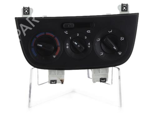 climate-control-citroen-nemo-mpv-2009-32717429 main image