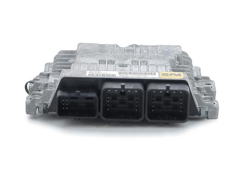 engine-control-unit-ecu-citroen-c5-iii-break-rw_-2008-2009-2010-2011-2012-2013-2014-2015-2016-2017-32693705 main image