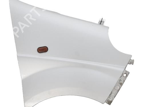 Used Right front fenders Right front fenders OPEL VIVARO A Van (X83) 2.5 CDTI (F7) (146 hp) 33685242 33685242