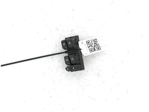 Used Left front window switch AUDI A3 Sportback (8VA, 8VF) 2.0 TDI (150 hp) 15267522