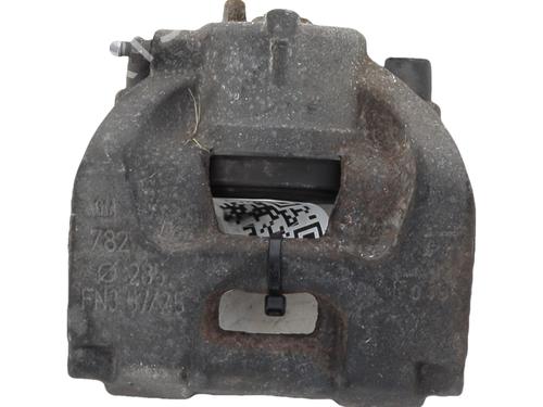 Used Right front brake caliper Right front brake caliper SAAB 9-3 (YS3F, E79, D79, D75) 1.9 TiD (120 hp) 33299943 33299943