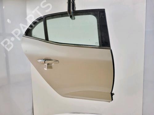 right-rear-door-renault-megane-iv-hatchback-b9amn_-2015-36211882 main image