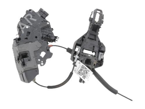 front-right-lock-jaguar-xf-sportbrake-x260-2017-40248560 main image