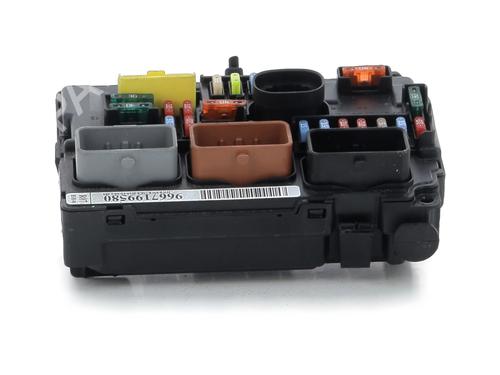 fuse-box-citroen-c3-ii-sc_-2009-33533122 main image