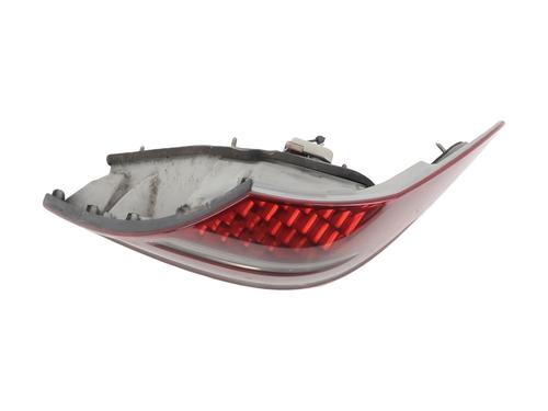 Used Right taillight Right taillight MERCEDES-BENZ E-CLASS (W211) E 270 CDI (211.016) (177 hp) 33568146 33568146