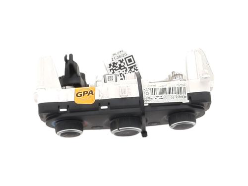 Climate control RENAULT CLIO IV (BH_) 0.9 TCe 75 (BHNP) | BP24235210I5 