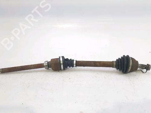 Used Right front driveshaft PEUGEOT 5008 (0U_, 0E_) 1.6 HDi (112 hp) 28971242