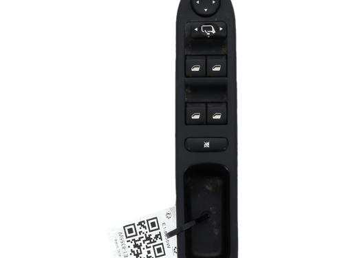 Used Left front window switch Left front window switch 39224911 39224911