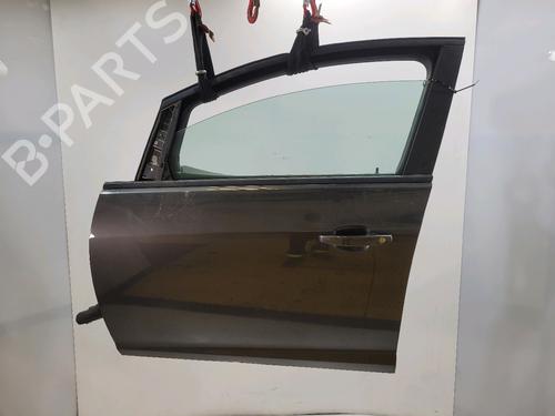 Used Left front door OPEL ASTRA J (P10) 1.3 CDTI (68) (95 hp) 31057810