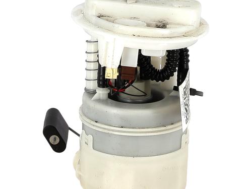 Fuel pump RENAULT CLIO II (BB_, CB_)  | BP25589677M76 