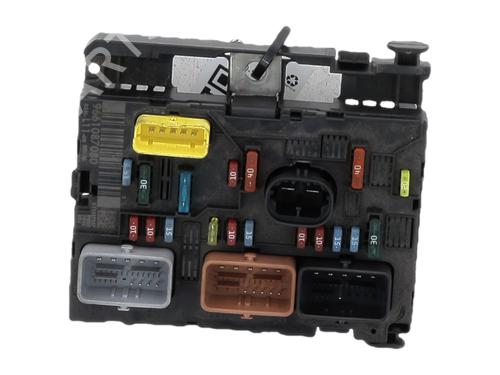 Fuse box PEUGEOT 307 CC (3B) 2.0 HDi 135 | BP36373588E1 - Image 2
