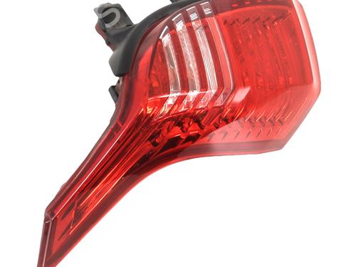 Used Left taillight PEUGEOT 5008 (0U_, 0E_) 1.6 HDi (110 hp) 27440010