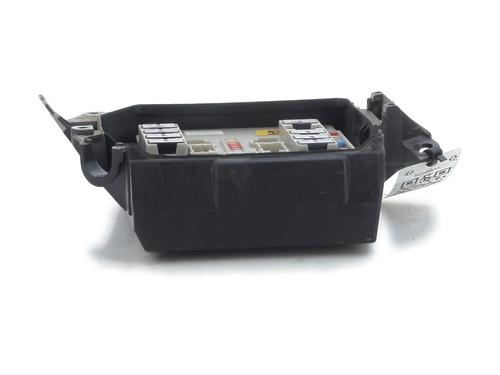 Used Fuse box RENAULT CLIO III (BR0/1, CR0/1) 1.5 dCi (BR17, CR17) (86 hp) 32201913