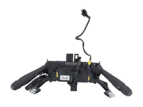 Switch PEUGEOT 3008 II SUV (MC_, MR_, MJ_, M4_) 1.5 BlueHDi 130 | BP29602836I30 