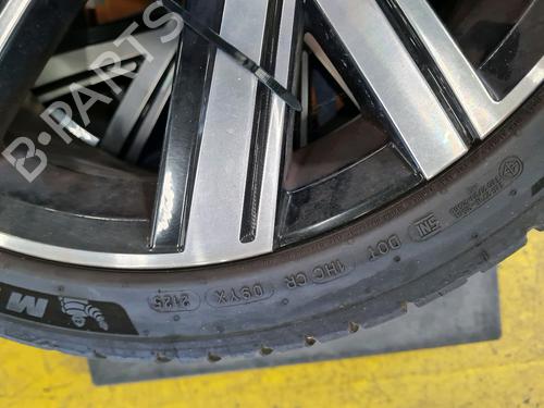 wheel-set-vw-golf-viii-cd1-da1-2019-36898141 main image