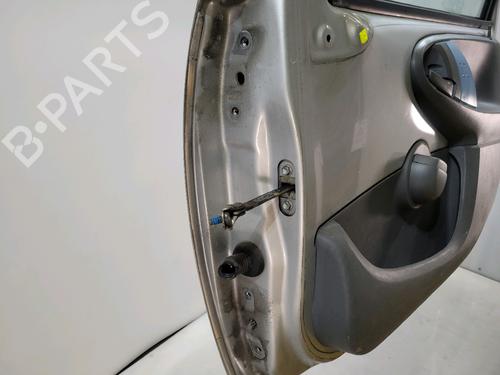 Right front door PEUGEOT 107 (PM_, PN_) 1.0 | BP27511375C3